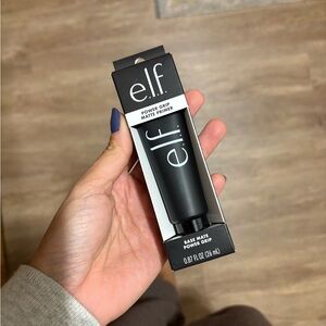 3/$25 NWT e.l.f. Power Grip Matte Primer